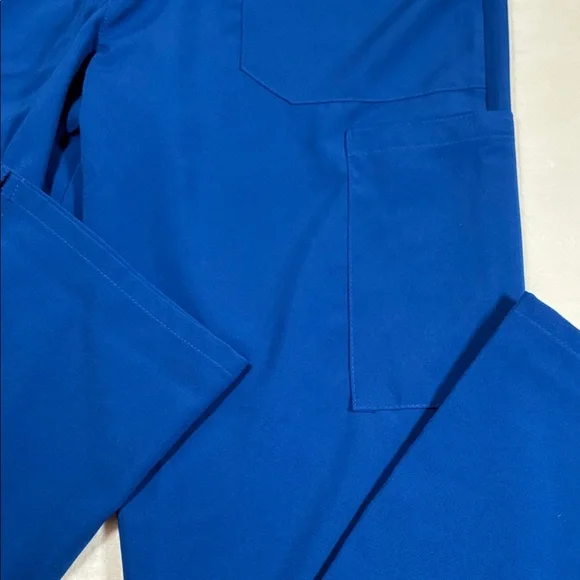 Dickies Blue V-Neck Scrub Top and Pants Set EDS Collection - Picture 8 of 11
